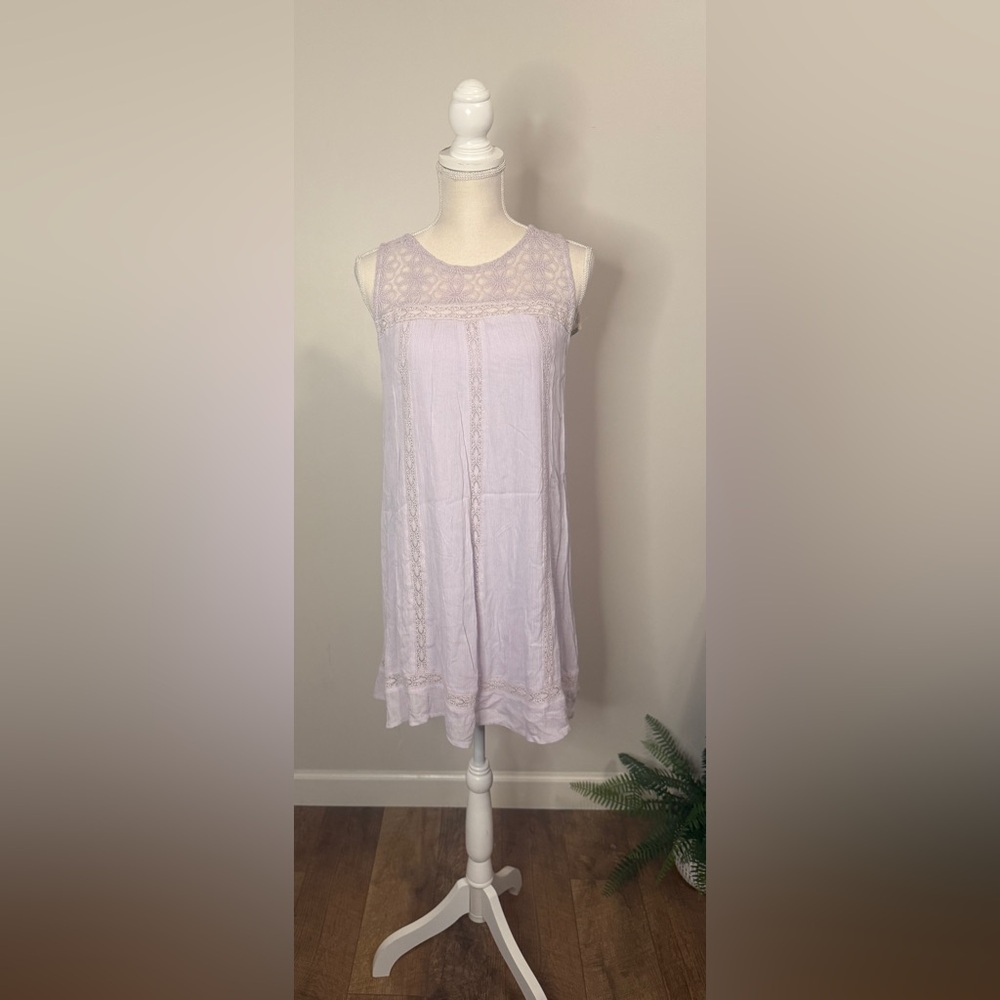 Entro NWT Liliac Lace Shift Sleeveless Dress Sz S